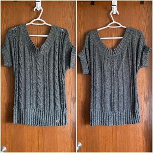 EUC Hollister Sweater Short Sleeve Medium